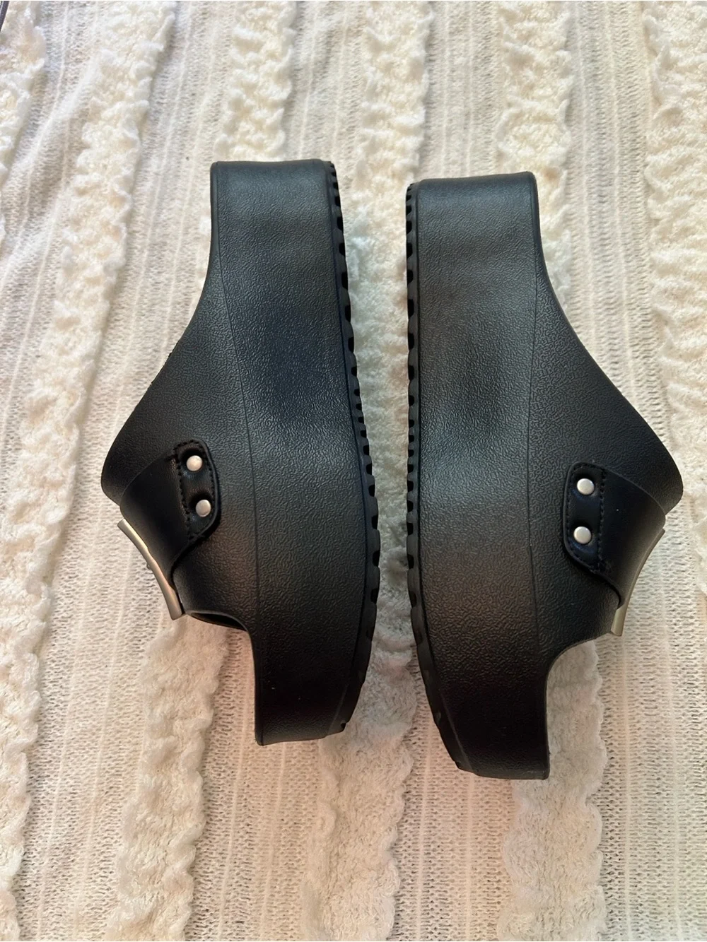 BareTraps chunky black